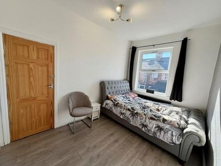 2 bedroom house to rent - Photo 4