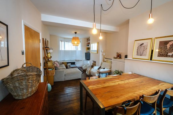 3 Bed Terraced House, Charnwood Road, SE25 - Photo 1