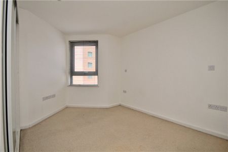 Church Street East, Woking, Surrey, GU21 6AD - Photo 2