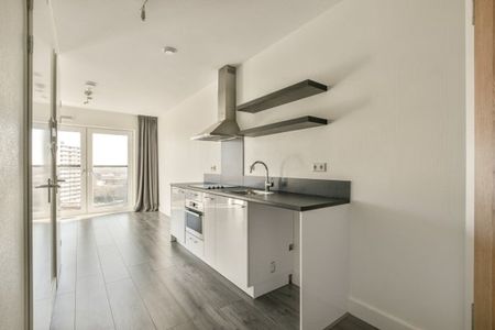 Te huur: Appartement Waldorpstraat 928 in Den Haag - Foto 2