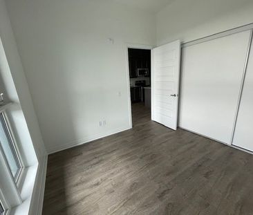 For Lease - 95 Dundas Street Unit# 411, Oakville, Ontario - Photo 4