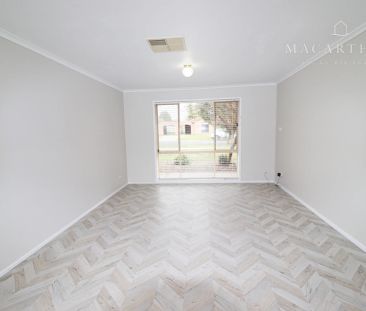 42 Dunn Avenue, Forest Hill NSW 2651 - Photo 2