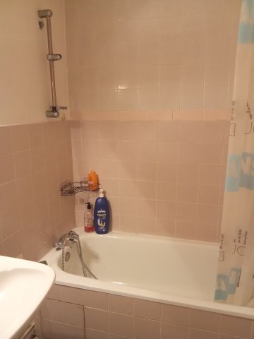Location Appartement 2 pièces 41m² BOURG ARGENTAL 42220 - Photo 5