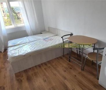 Garsoniera renovata de inchiriat | Centru Brasov | Termen lung - Photo 3