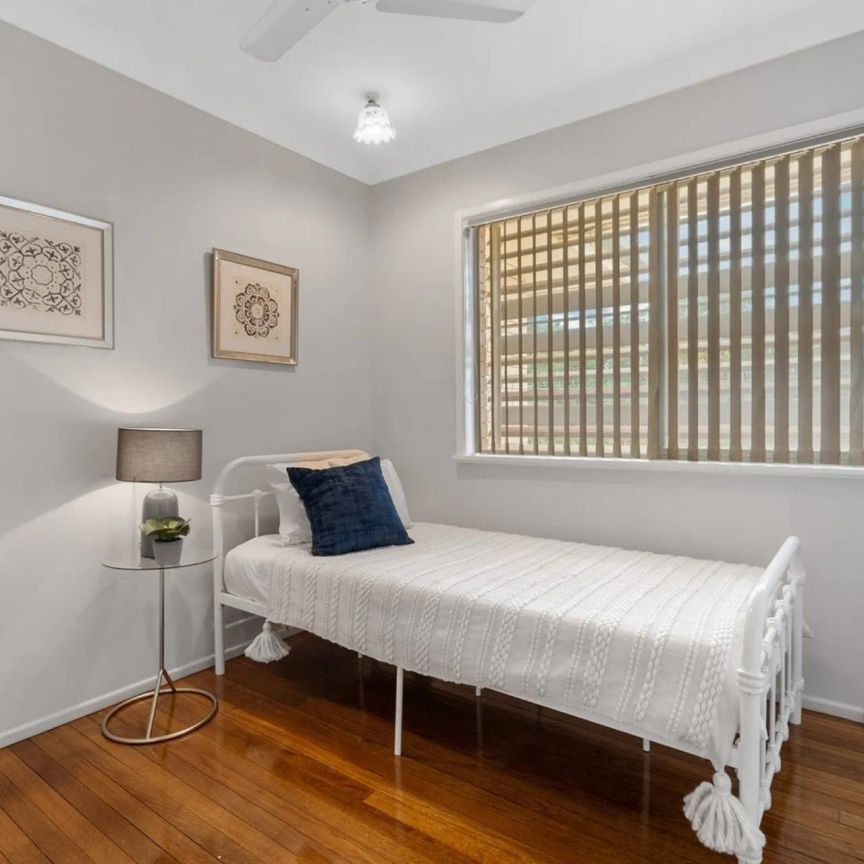 Spacious Family Home for Rent in Prime Macgregor Location - Photo 1