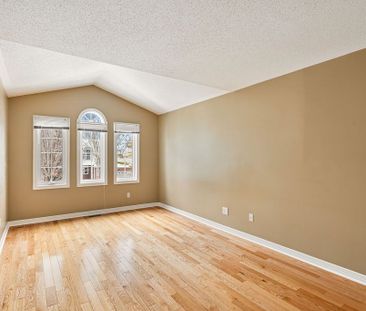 For Lease - 128 Boulder Way, Barrhaven, Ontario - Photo 2