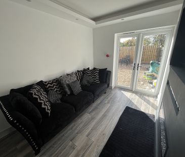 Kingsley Road, Northampton - Photo 3