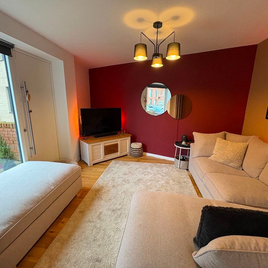 Mill Terrace - Photo 1