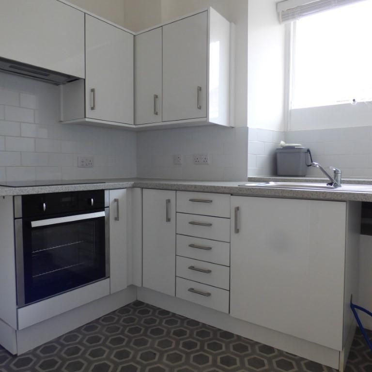1 bedroom house to rent - Photo 1