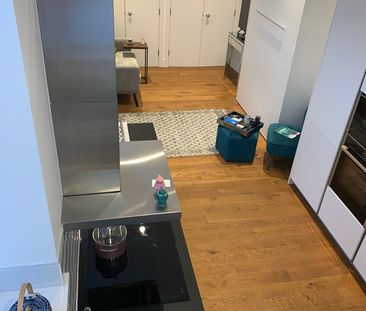 Studio Flat, Winchester St, W3 - Photo 3