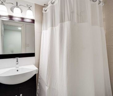 For Lease - 55 Dunoon Drive, Vaughan, Ontario - Photo 4