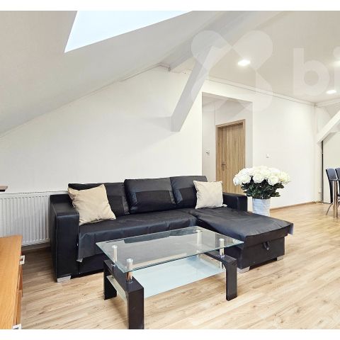 Pronájem bytu 4+kk 105 m², Blatenská 2192, Chomutov - Fotografie 1