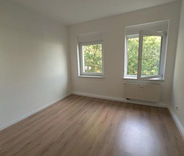 ++SCHICKE 3-R. WHG+M. BALKON+DUSCHBAD M. FENSTER+!!+++ - Foto 4