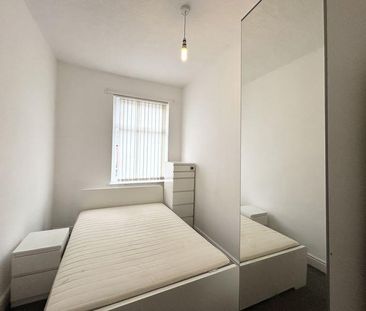 2 bedroom terraced house to rent - Photo 6