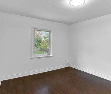 For Lease - 135 Regina Avenue, Toronto, Ontario - Photo 5
