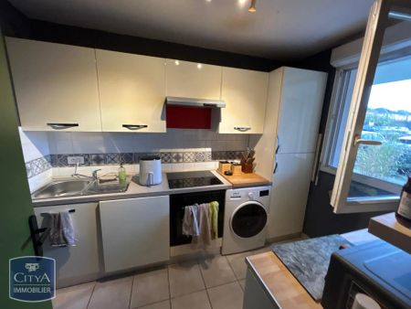 Appartement à louer 3 pièces 61.8m² - Photo 2