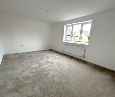 2 bedroom semi-detached house to rent - Photo 3