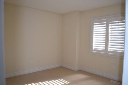 For Lease - 43 Merrickville Way, Brampton, Ontario - Photo 4