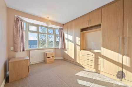 3 bedroom semi-detached house to rent - Photo 3