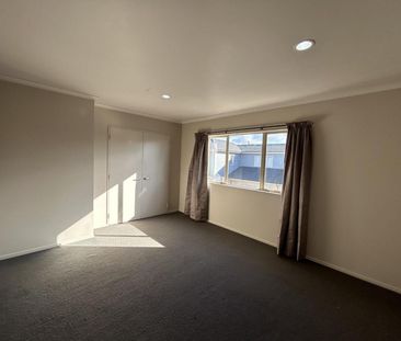 Do You Fancy Frankton? - Photo 4