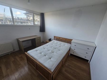 3 bedroom terraced house to rent - Photo 5