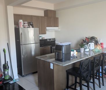 For Lease - 170 Palace Beach Trail Unit# 6, Hamilton, Ontario - Photo 2