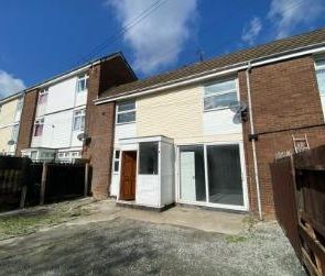 2 bedroom terraced house to rent - Photo 6