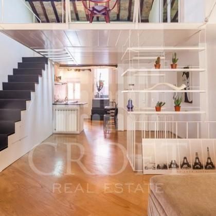 Trastevere-Attic: Beautifuly renovated and furnished 1 bedroom, bath, full kitchen, large panoramic terrace. Parquet floors, air conditioning, bright, silent. Ref 2175 - Photo 5