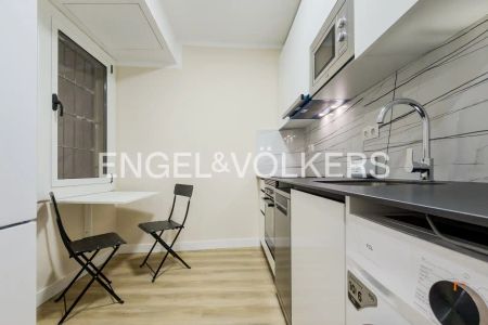 Barcelona - Photo 3