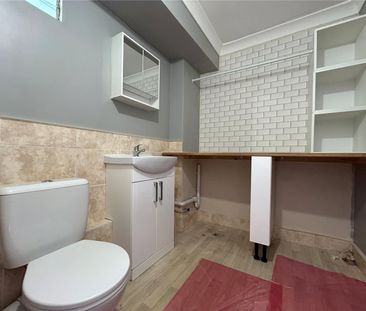 Falkland Road, Basingstoke, Hampshire, RG24 - Photo 5