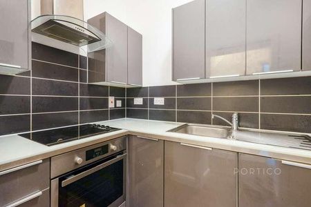 Flat B The Victorian, Church Road, London, E10 - Photo 3