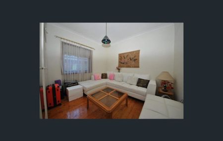 5br House for Lease - Available from 4 December 2025 - Photo 4