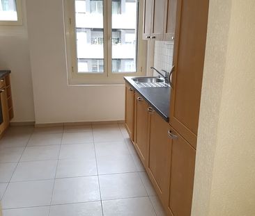 Appartement de 3 pièces au 2ème étage avec balcon - Photo 2
