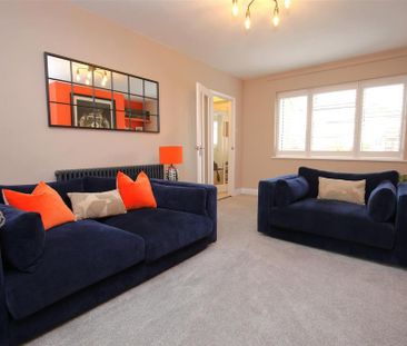 3 bedroom terraced house to rent - Photo 3