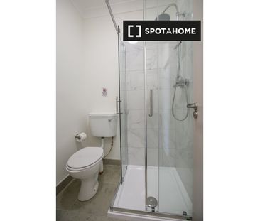 Studio for rent in Southside, Dublin - Photo 5