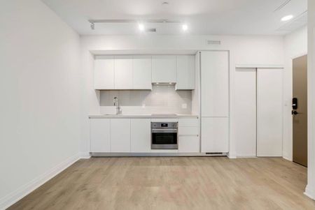 For Lease - 4015 The Exchange N/A Unit# 3811, Mississauga, Ontario - Photo 5