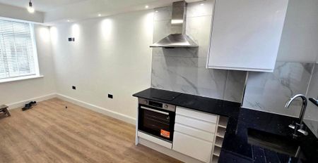 Studio to rent - Photo 4