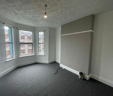 5 bedroom property to rent - Photo 1