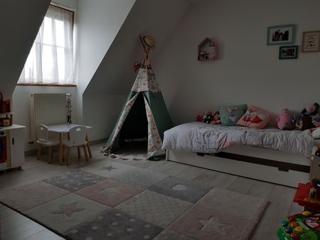 Location Maison 5 pièces 100m² RONCHIN 59790 - Photo 2