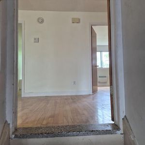 Magnifique Logement 5 ½ Au 2e - Photo 3