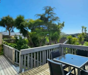 Peaceful 2-Bedroom Unit with Spacious Garden &... - Photo 5