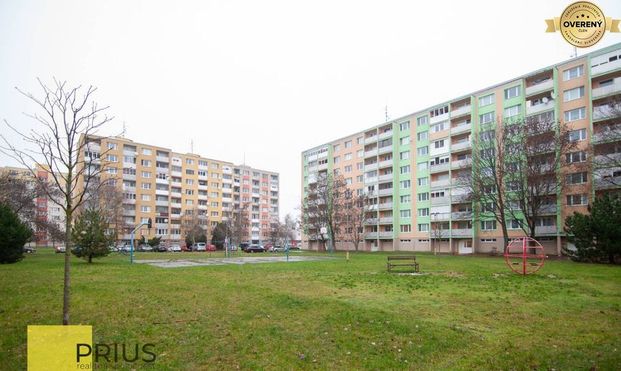 Na prenájom 1 izbový byt s loggiou, Gen.Goliana Trnava - Fotografia 1