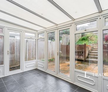 2 bedroom house to rent Hoblands, Haywards Heath, West Sussex, RH16 - Photo 2