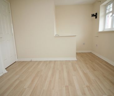 2 Bedroom Town House - Photo 3