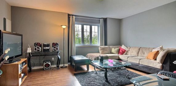 46 Rue Joseph-Galipeau (Gatineau) Très Beau Logement De 2 Cc Dans Quartier Tranquille - Photo 2