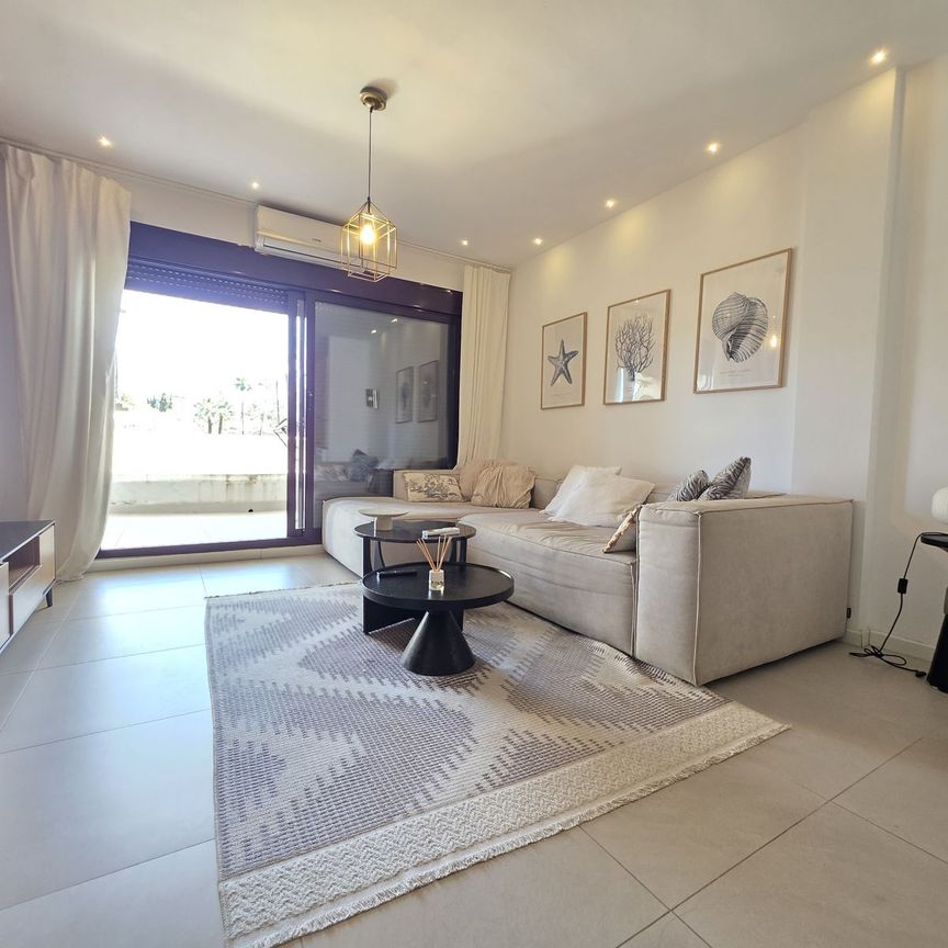 Middle Floor Apartment in Nueva Andalucía - Photo 1