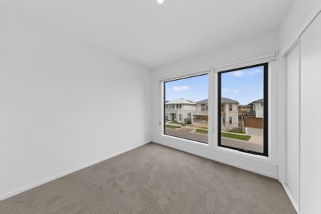 41 Cordata Road, Point Cook VIC 3030 - House For Rent | Domain - Photo 5