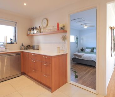 Coastal Convenience in Warana - Photo 4