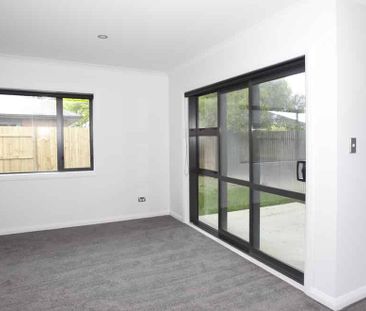 Quiet on Keith - Photo 2