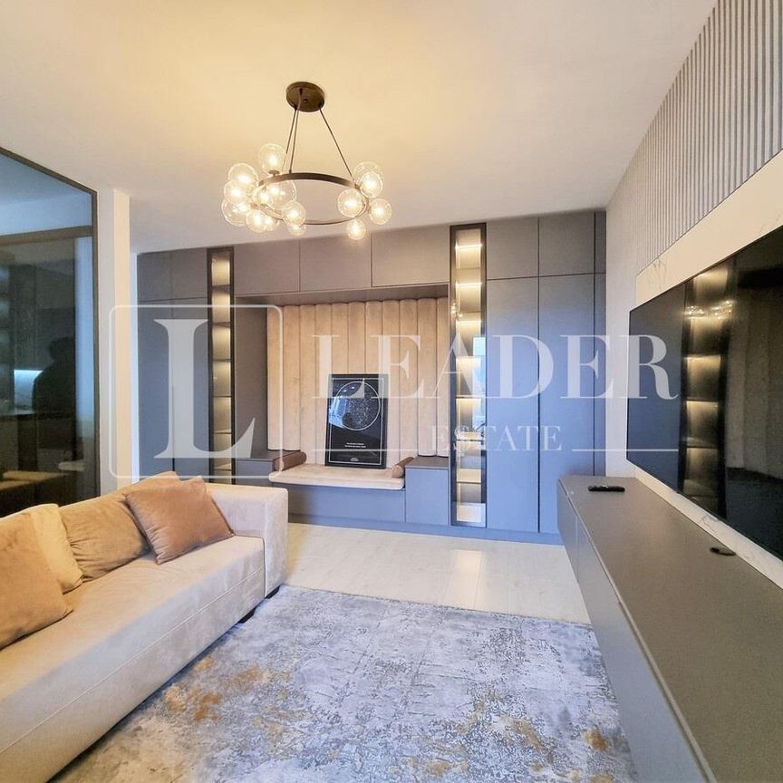 Cloud9 I Modern I 3 camere I Aviatiei - Fotografie 1